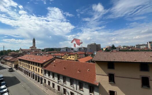 Rif. 1476 Bollate via magenta 27 –