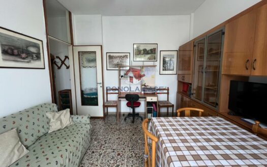 Rif. 1491 Pero via santi 4 –