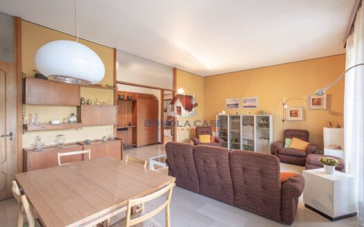 Rif. 1706 Milano Via Pompeo Neri 13 –